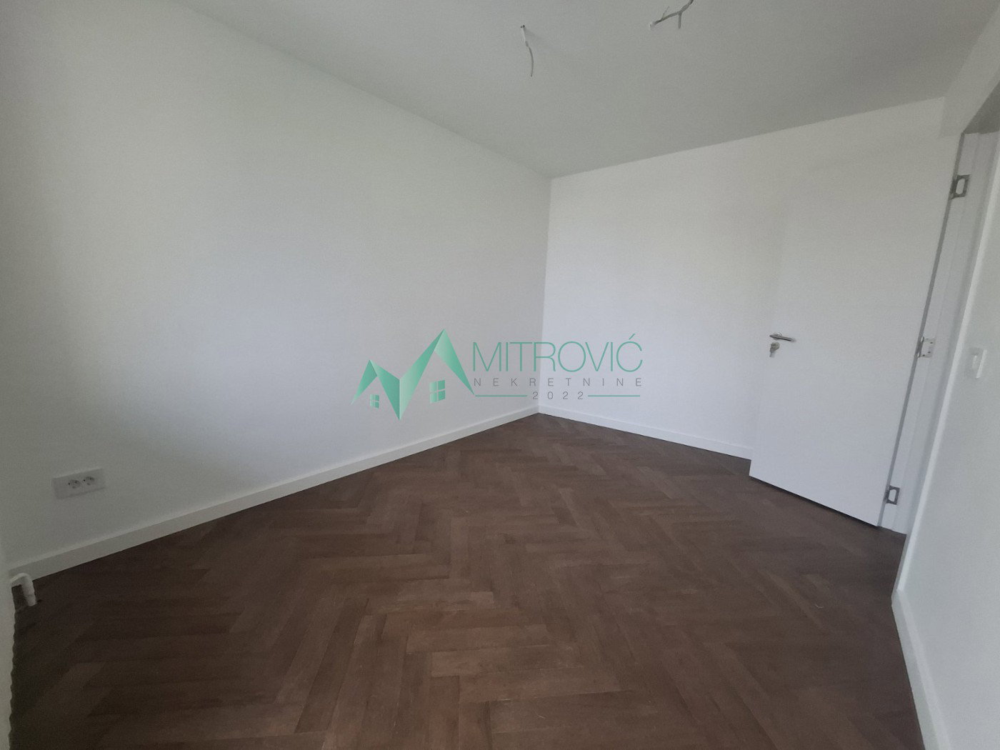 Stan Prodaja Novi Sad  100 m2