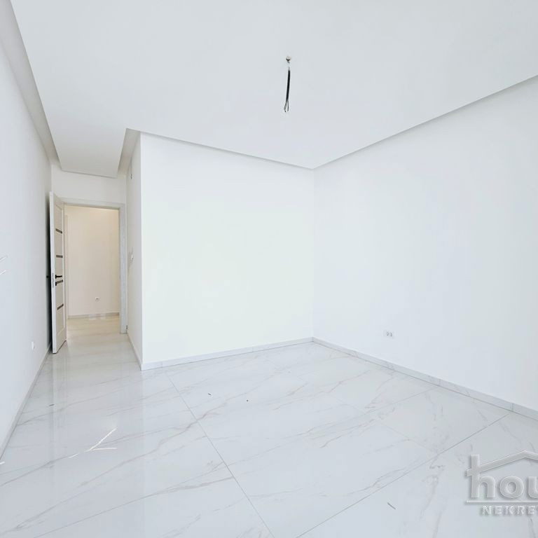 Četvorosoban stan na prodaju, Popovica, Novi Sad, 133m², 450.000 €