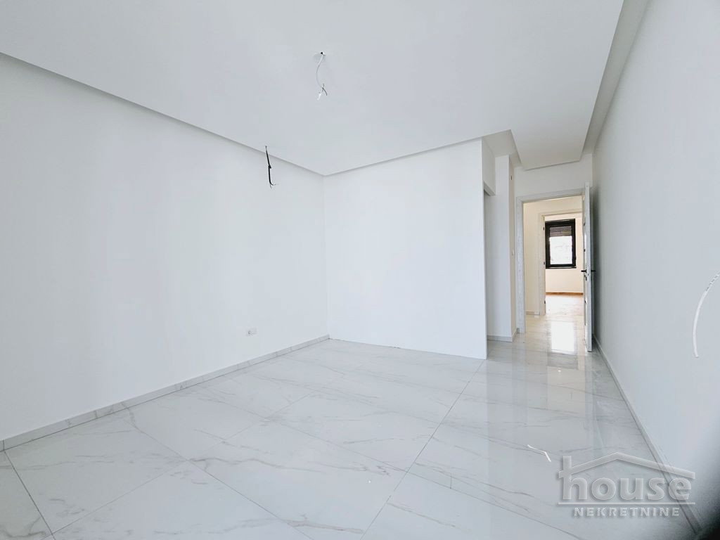 Četvorosoban stan na prodaju, Popovica, Novi Sad, 133m², 450.000 €
