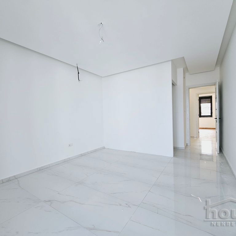 Četvorosoban stan na prodaju, Popovica, Novi Sad, 133m², 450.000 €