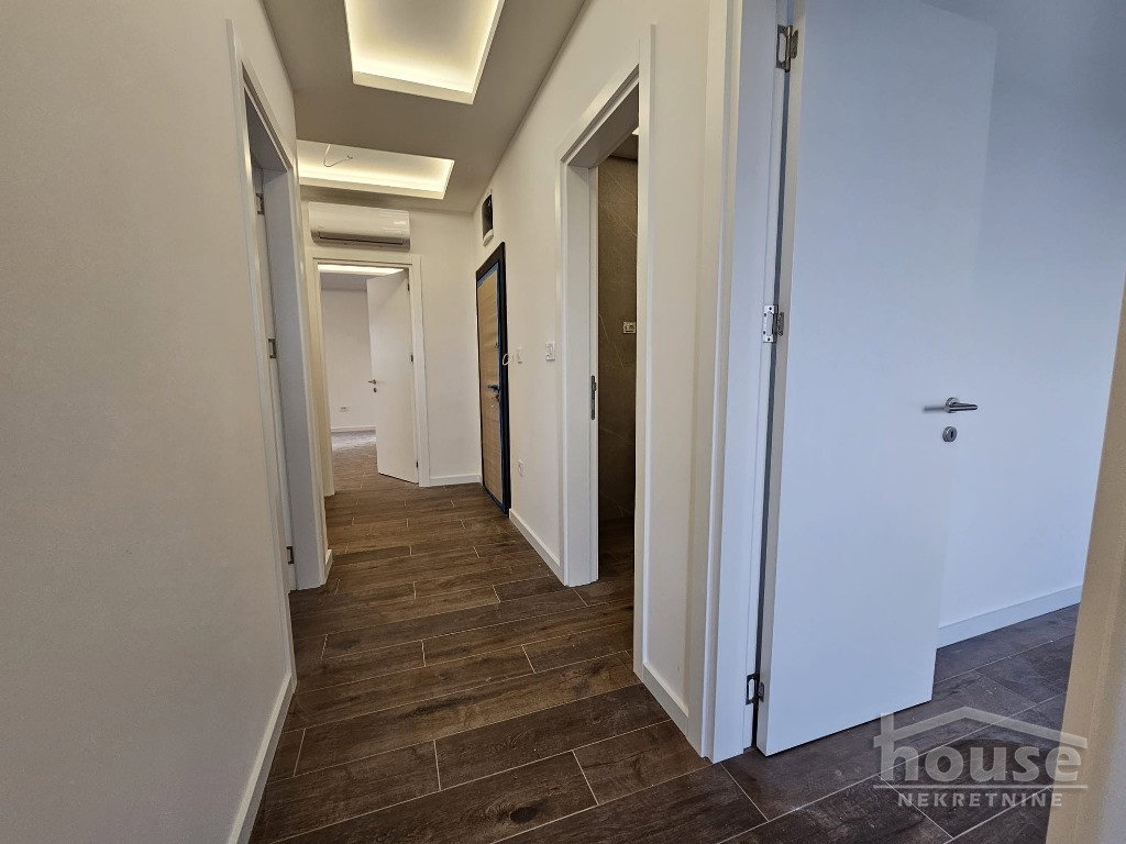 stanovi-4-pe-tatarsko-brdo-1097931-jni8u Četvorosoban stan na prodaju, Tatarsko Brdo, Novi Sad, 98m², 290.000 €