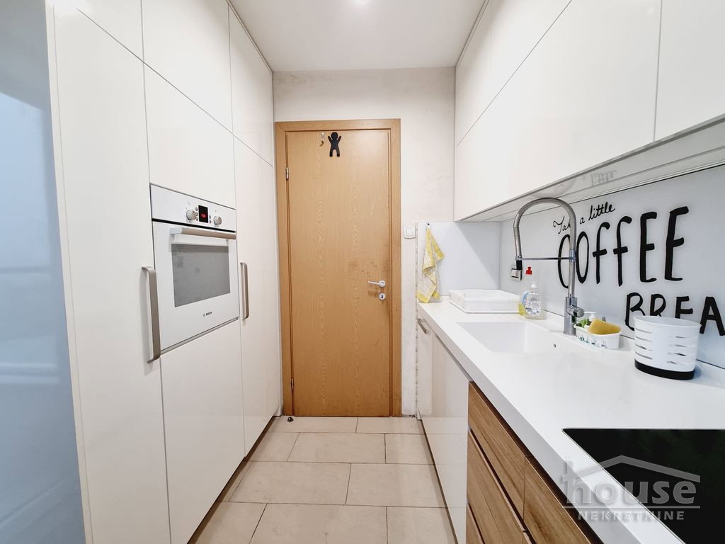 stanovi-4-pe-telep-1100063-tnh4e Troiposoban stan na prodaju, Telep, Novi Sad, 120m², 7. sprat, 321.360 €