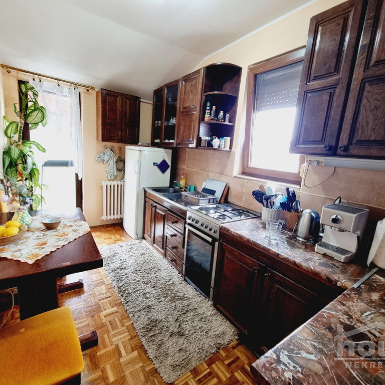 Stan Prodaja Novi Sad  137 m2