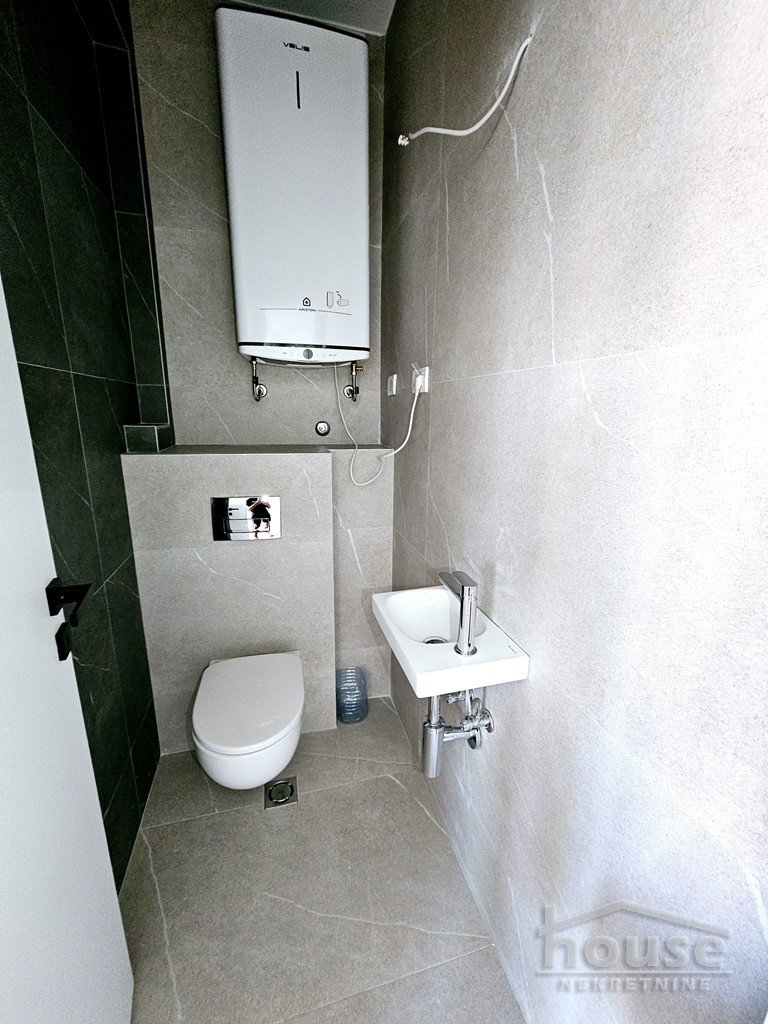 stanovi-4-po-bulevar-1098110-2y39t Četvorosoban stan na prodaju, Bulevar Oslobođenja, Novi Sad, 104m², 3. sprat, 320.320 €