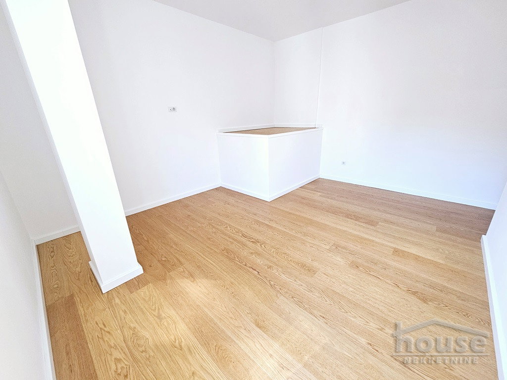 stanovi-4-po-bulevar-1098110-32wrq Četvorosoban stan na prodaju, Bulevar Oslobođenja, Novi Sad, 104m², 3. sprat, 320.320 €