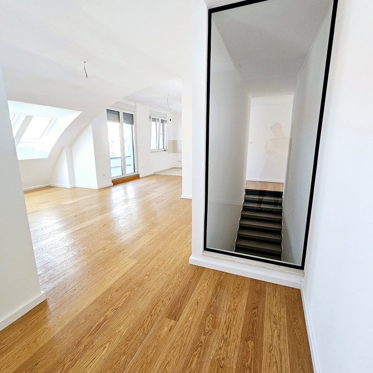Stan Prodaja Novi Sad  104 m2