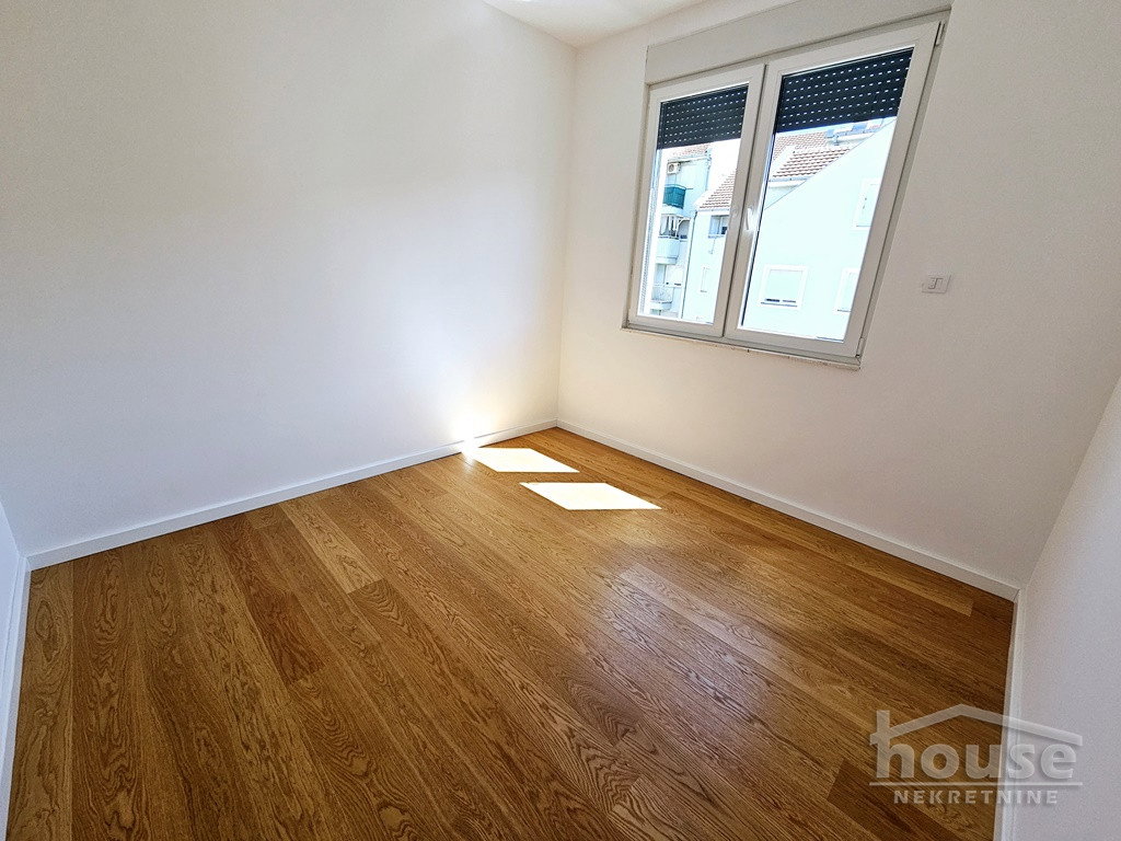 stanovi-4-po-bulevar-1098110-rbn1m Četvorosoban stan na prodaju, Bulevar Oslobođenja, Novi Sad, 104m², 3. sprat, 320.320 €