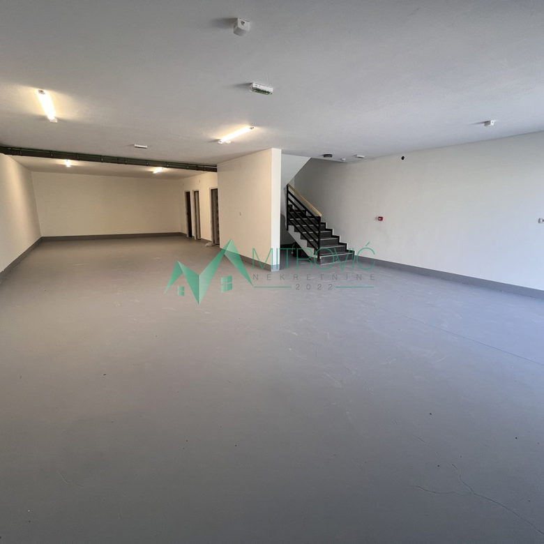 Četvorosoban stan na prodaju, Sremska Kamenica, Novi Sad, 96m², 231.750 €