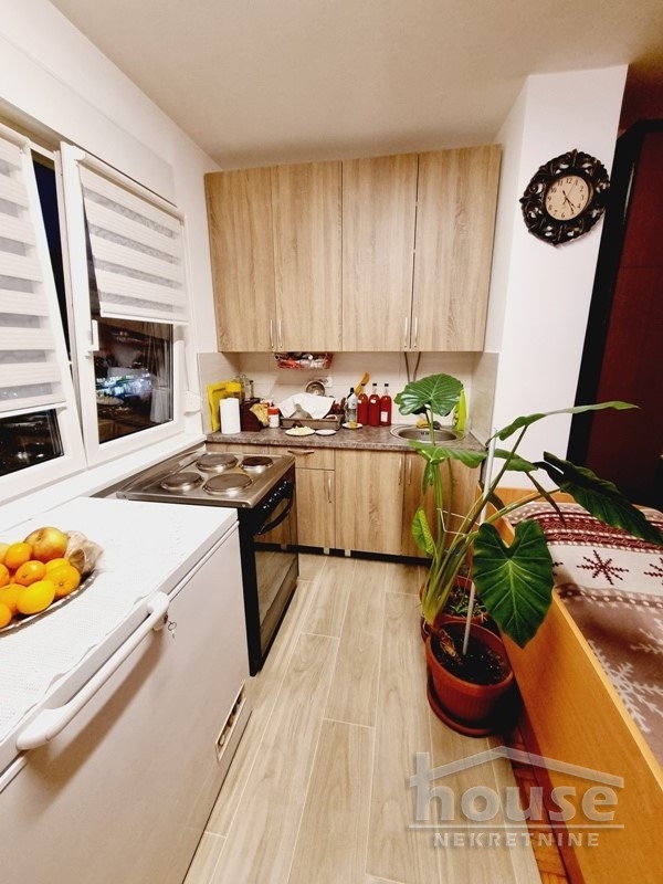 stanovi-4-re-bulevar-1060061-2elc9 Četvorosoban stan na prodaju, Bulevar Oslobođenja, Novi Sad, 95m², 236.900 €