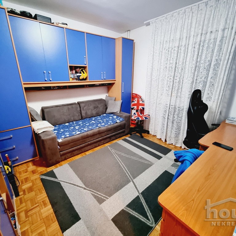 Četvorosoban stan na prodaju, Bulevar Oslobođenja, Novi Sad, 95m², 236.900 €