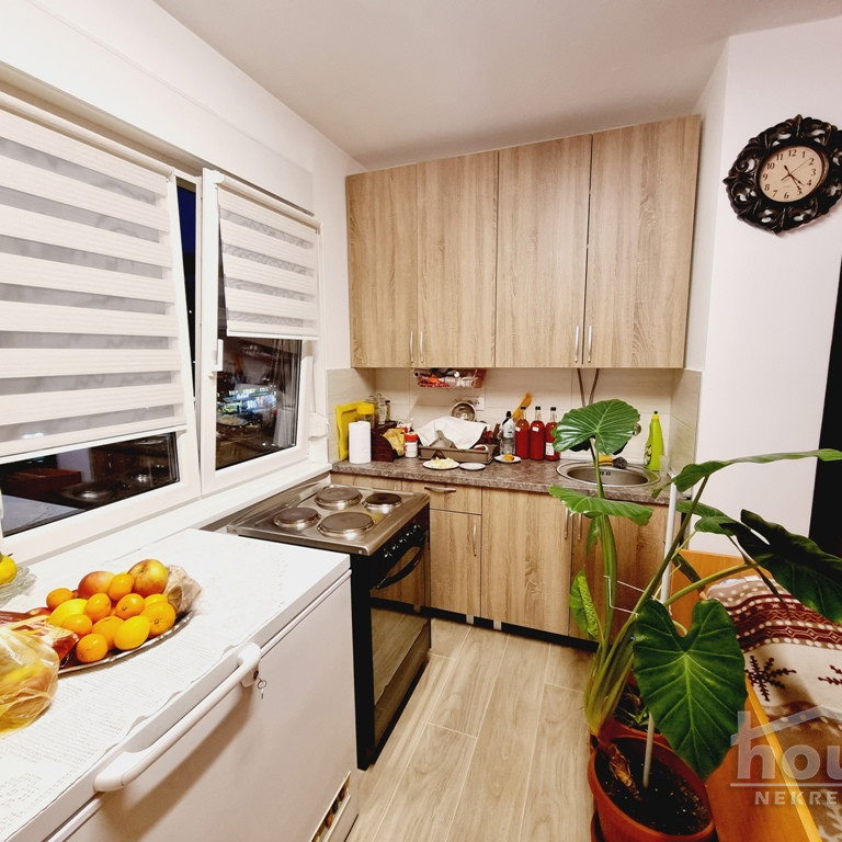 Četvorosoban stan na prodaju, Bulevar Oslobođenja, Novi Sad, 95m², 236.900 €