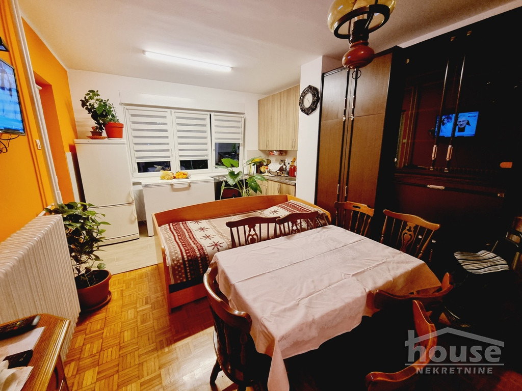 stanovi-4-re-bulevar-1060061-e4tob Četvorosoban stan na prodaju, Bulevar Oslobođenja, Novi Sad, 95m², 236.900 €