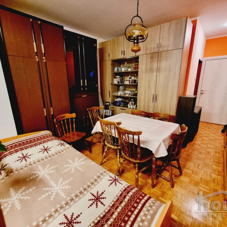 Četvorosoban stan na prodaju, Bulevar Oslobođenja, Novi Sad, 95m², 236.900 €