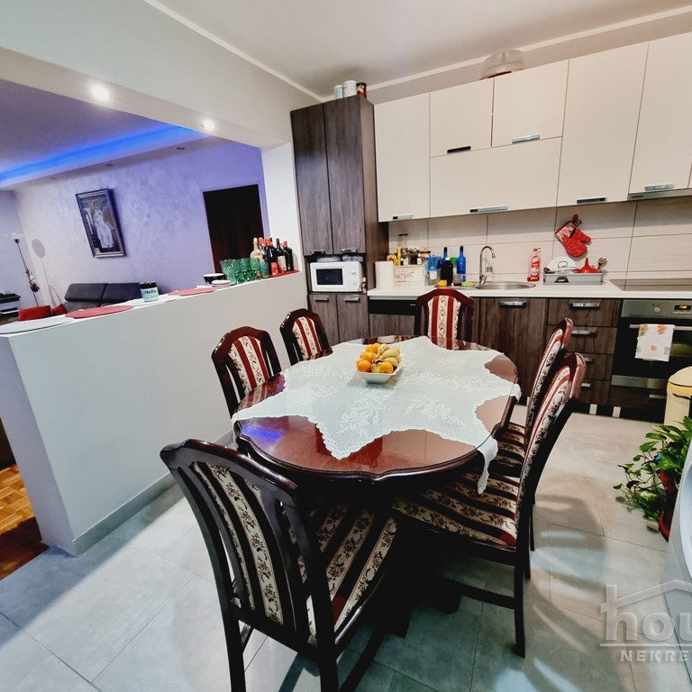 Stan Prodaja Novi Sad  95 m2