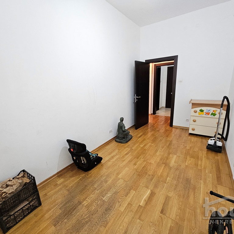 Stan Prodaja Novi Sad  110 m2