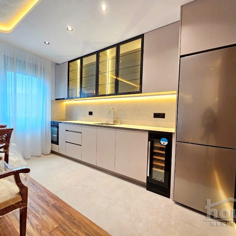 Stan Prodaja Novi Sad  119 m2
