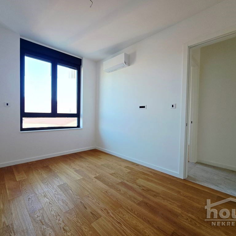 Četvorosoban stan na prodaju, Centar, Novi Sad, 107m², 535.000 €