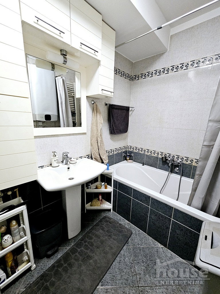 stanovi-4-re-centar-1100389-9a6xx Četvorosoban stan na prodaju, Centar, Novi Sad, 105m², 2. sprat, 310.000 €