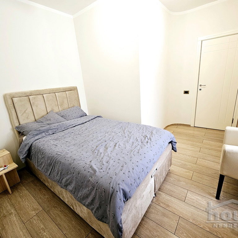 Četvorosoban stan na prodaju, Centar, Novi Sad, 105m², 2. sprat, 310.000 €