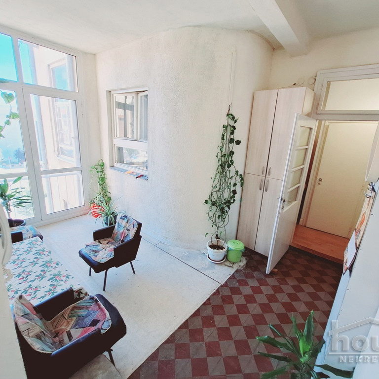 Četvorosoban stan na prodaju, Centar, Novi Sad, 127m², 3. sprat, 381.000 €