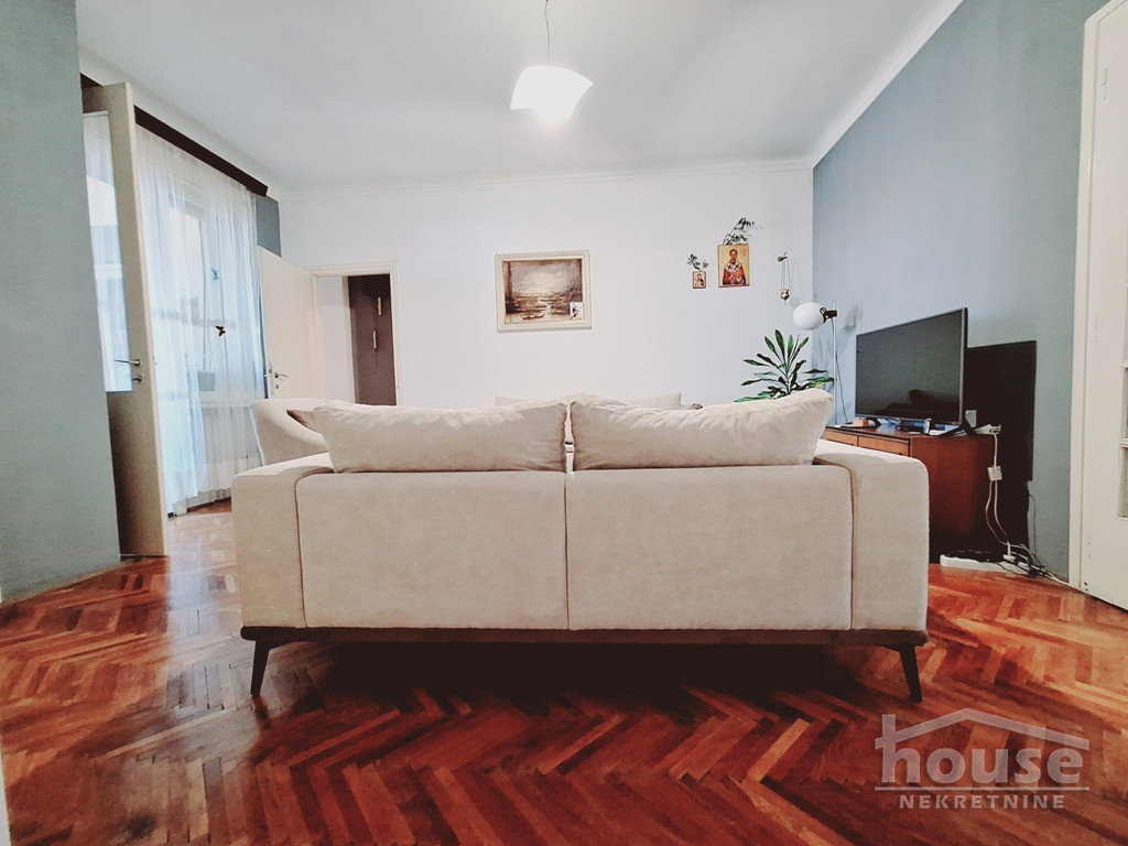 Četvorosoban stan na prodaju, Centar, Novi Sad, 127m², 3. sprat, 381.000 €