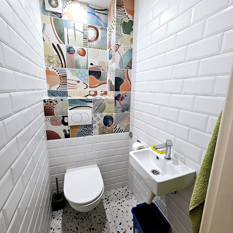 Četvorosoban stan na prodaju, Centar, Novi Sad, 117m², 2. sprat, 370.000 €