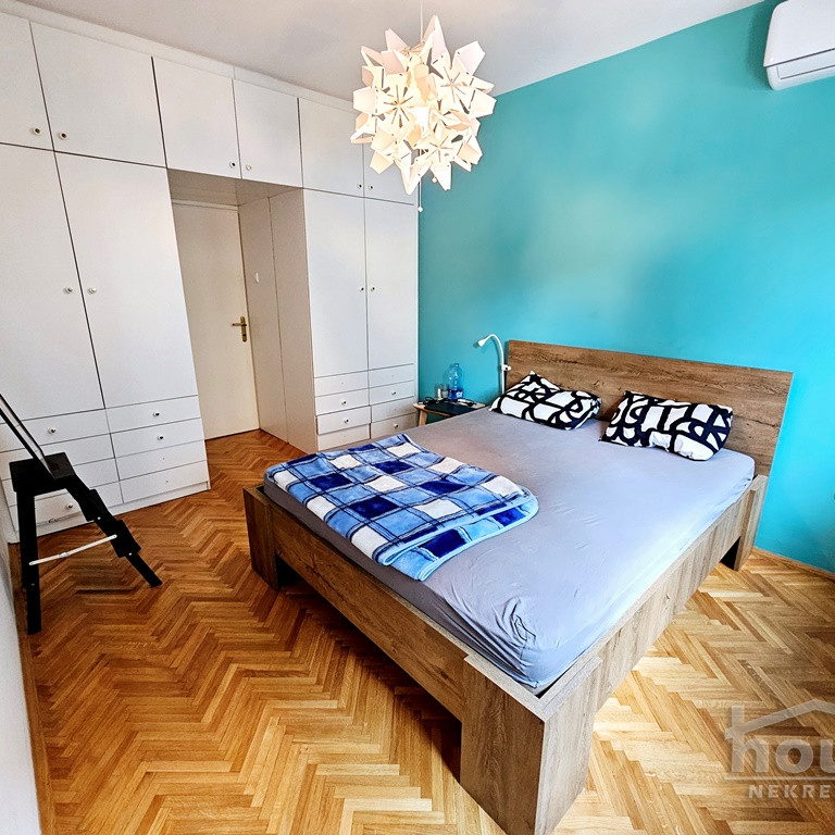 Četvorosoban stan na prodaju, Centar, Novi Sad, 117m², 2. sprat, 370.000 €