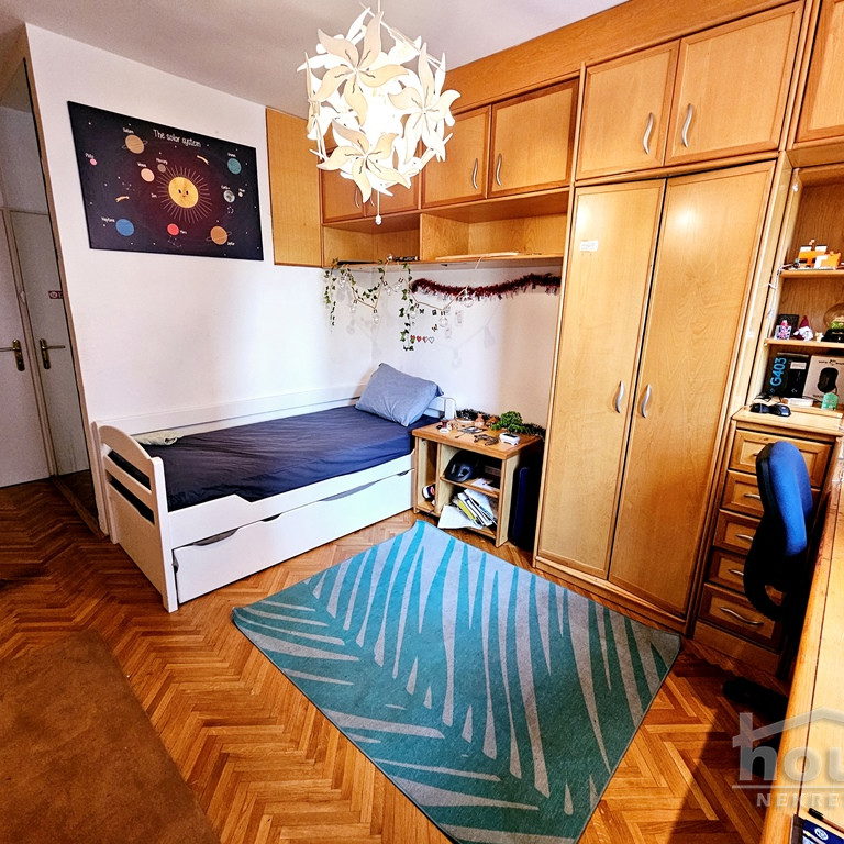 Četvorosoban stan na prodaju, Centar, Novi Sad, 117m², 2. sprat, 370.000 €