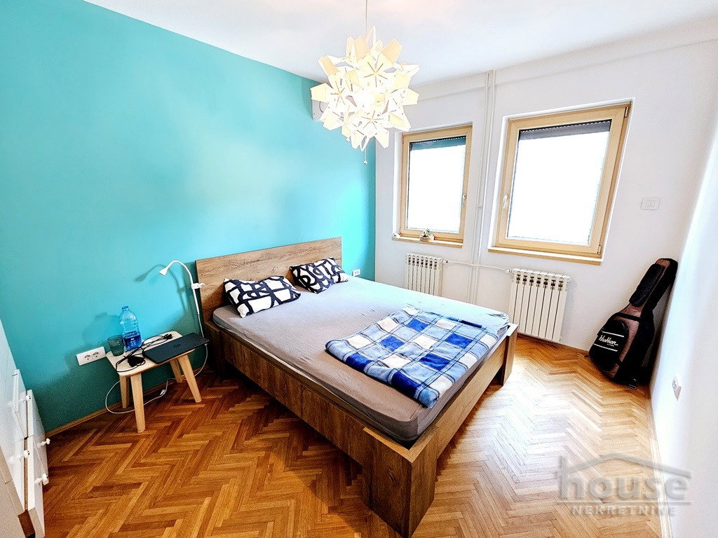 stanovi-4-re-centar-1100594-tr5wt Četvorosoban stan na prodaju, Centar, Novi Sad, 117m², 2. sprat, 370.000 €