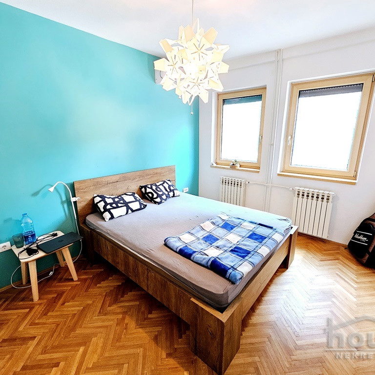 Četvorosoban stan na prodaju, Centar, Novi Sad, 117m², 2. sprat, 370.000 €
