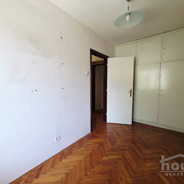Četvorosoban stan na prodaju, Centar, Novi Sad, 90m², 1. sprat, 289.000 €