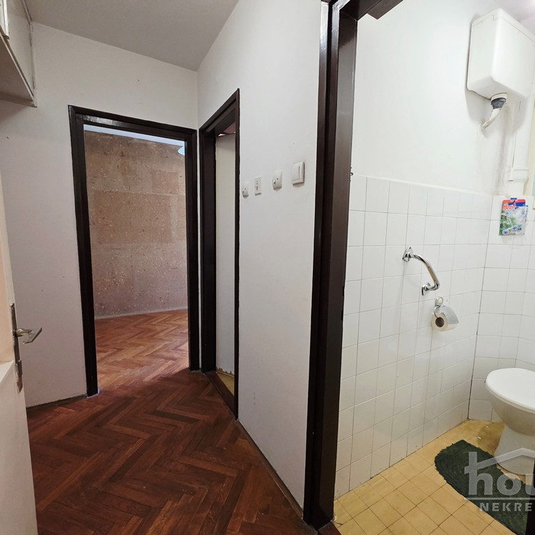 Četvorosoban stan na prodaju, Centar, Novi Sad, 90m², 1. sprat, 289.000 €