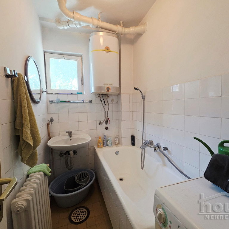 Četvorosoban stan na prodaju, Centar, Novi Sad, 90m², 1. sprat, 289.000 €