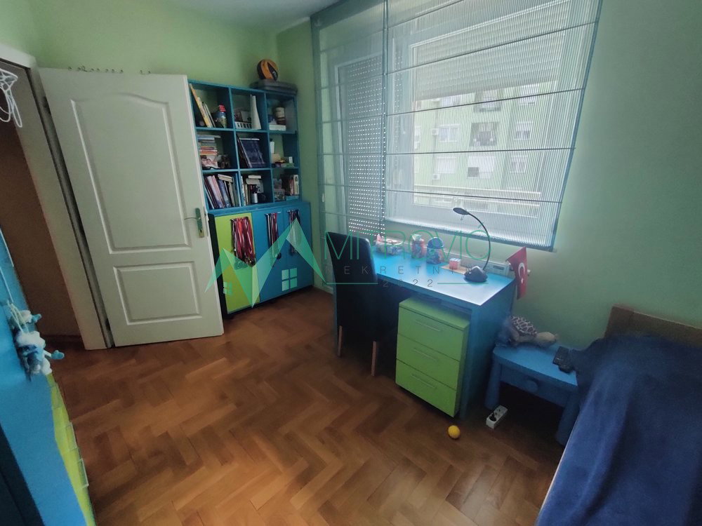 Četvorosoban stan na prodaju, Grbavica, Novi Sad, 112m², 309.000 €