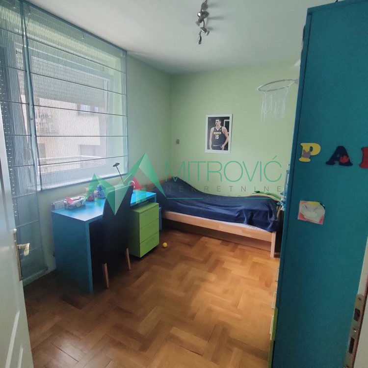Četvorosoban stan na prodaju, Grbavica, Novi Sad, 112m², 309.000 €