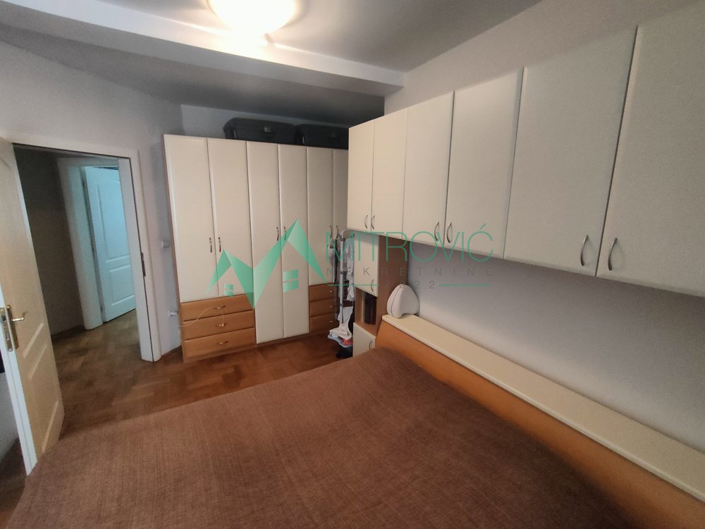 Četvorosoban stan na prodaju, Grbavica, Novi Sad, 112m², 309.000 €