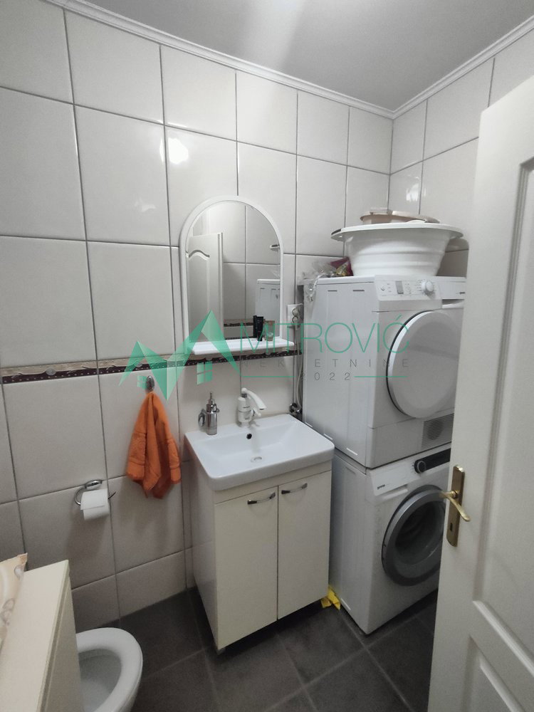 Četvorosoban stan na prodaju, Grbavica, Novi Sad, 112m², 309.000 €