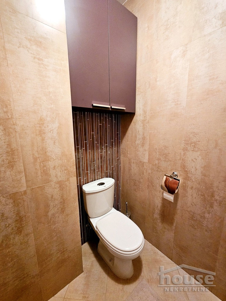 stanovi-4-re-grbavica-1100898-qmehi Četvorosoban stan na prodaju, Grbavica, Novi Sad, 115m², 2. sprat, 291.000 €