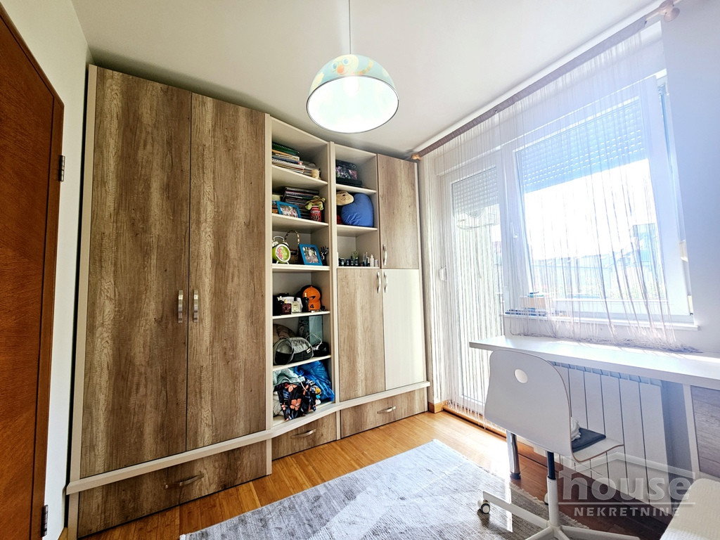 stanovi-4-re-grbavica-1100898-ujce3 Četvorosoban stan na prodaju, Grbavica, Novi Sad, 115m², 2. sprat, 291.000 €