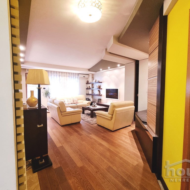 Stan Prodaja Novi Sad  99 m2