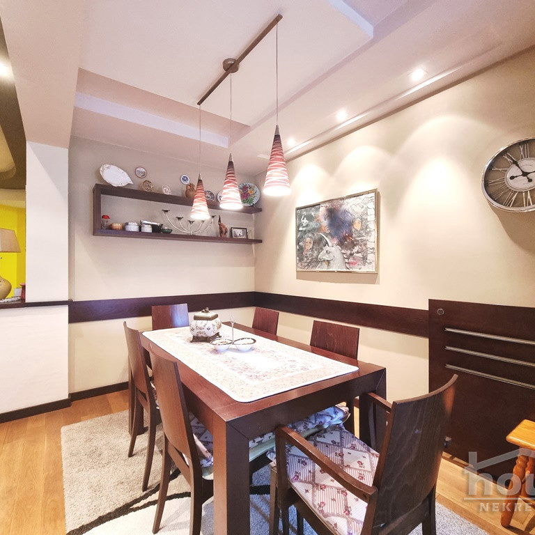 Četvorosoban stan na prodaju, Grbavica, Novi Sad, 99m², 310.000 €
