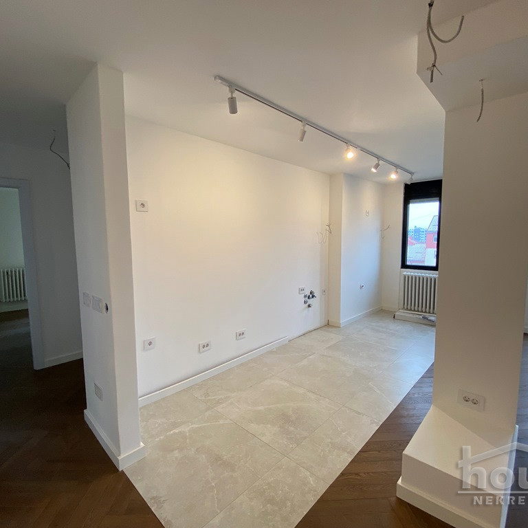 Stan Prodaja Novi Sad  144 m2