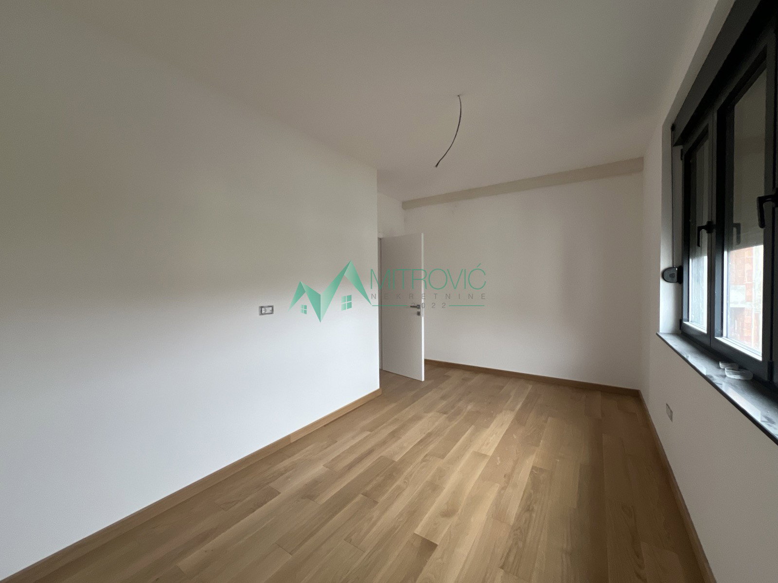 stanovi-4-re-miSeluk-1003426-yyimv Četvorosoban stan na prodaju, Sremska Kamenica, Novi Sad, 111m², 321.500 €