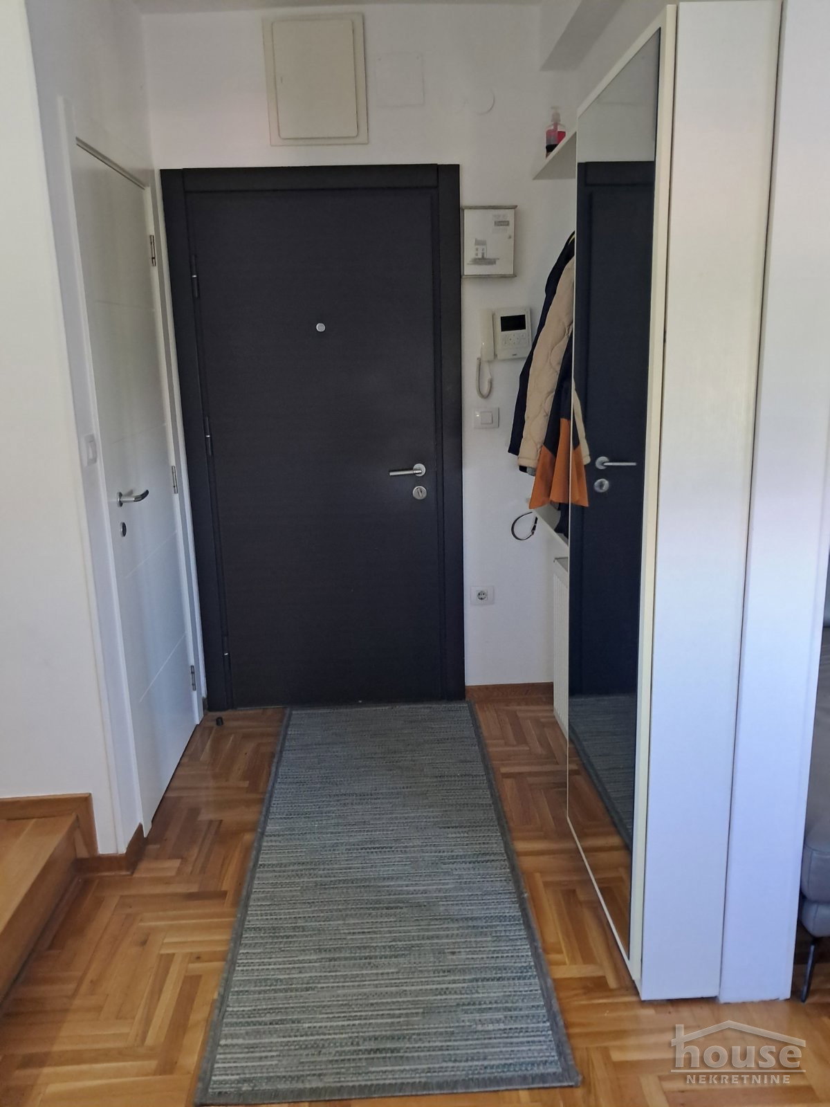 stanovi-4-re-nova-detelinara-1065756-z0in8 Petosoban stan na prodaju, Nova Detelinara, Novi Sad, 97m², 275.000 €