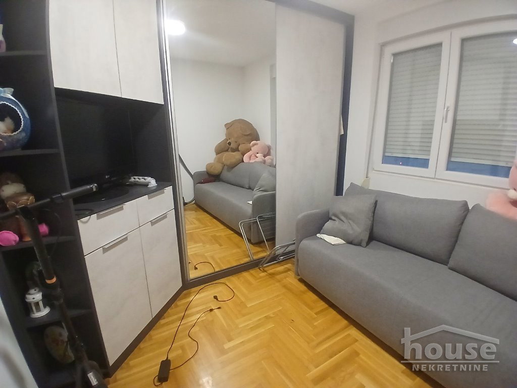 Četvorosoban stan na prodaju, Nova Detelinara, Novi Sad, 92m², 2. sprat, 273.000 €