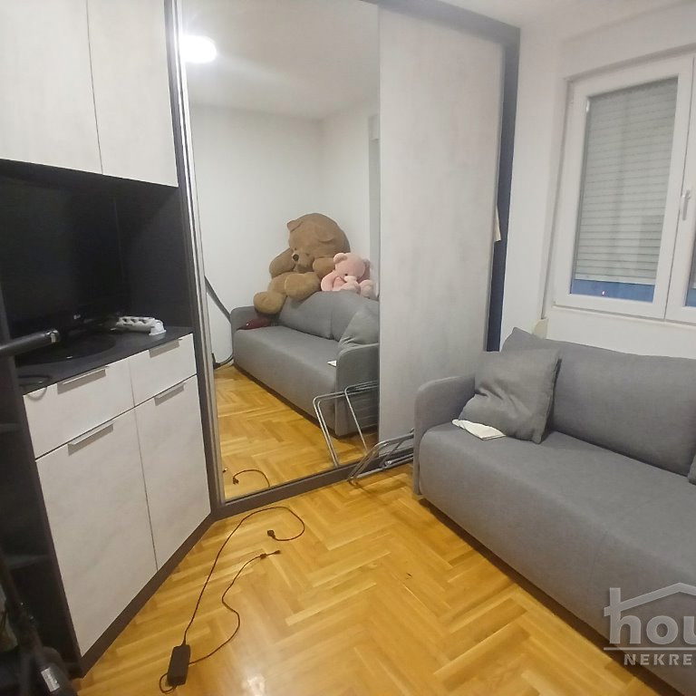 Četvorosoban stan na prodaju, Nova Detelinara, Novi Sad, 92m², 2. sprat, 273.000 €