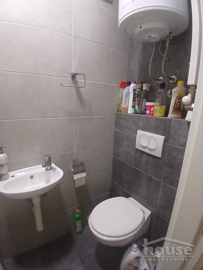 Četvorosoban stan na prodaju, Nova Detelinara, Novi Sad, 92m², 2. sprat, 273.000 €
