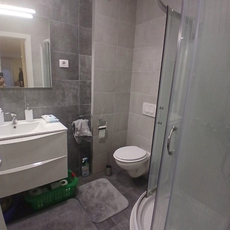 Četvorosoban stan na prodaju, Nova Detelinara, Novi Sad, 92m², 2. sprat, 273.000 €