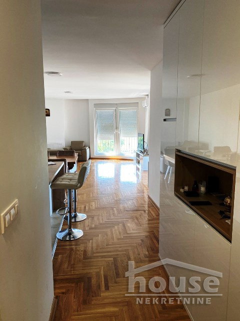 Četvorosoban stan na prodaju, Nova Detelinara, Novi Sad, 92m², 2. sprat, 273.000 €