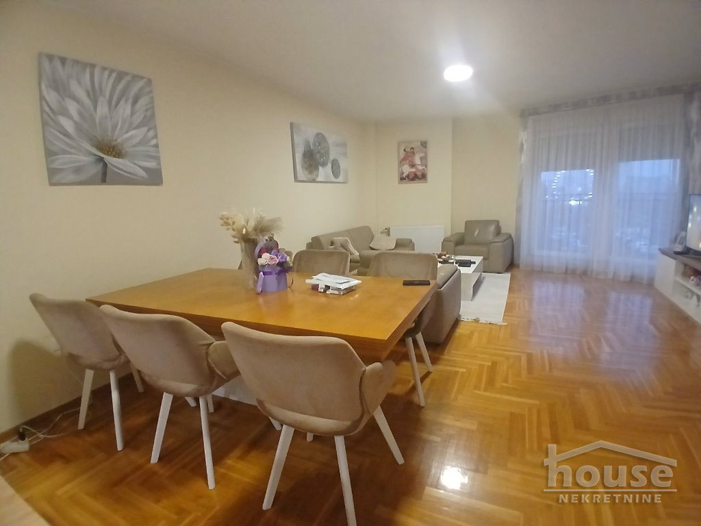 Stan Prodaja Novi Sad  92 m2